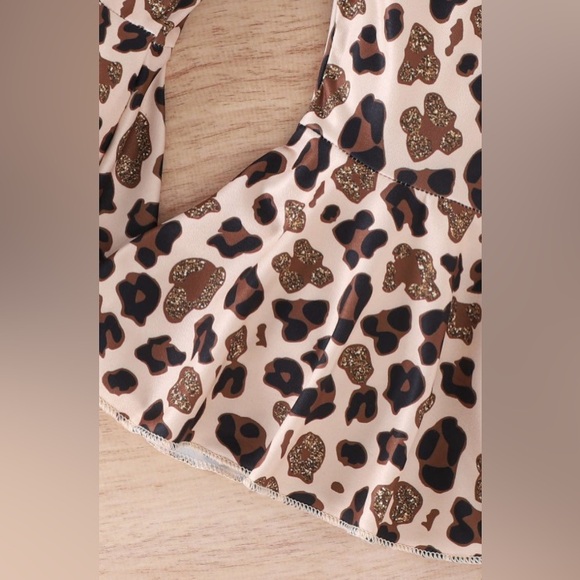 Shoulder Sling Fashion Three-piece (Apricot) - Picture 6 of 7